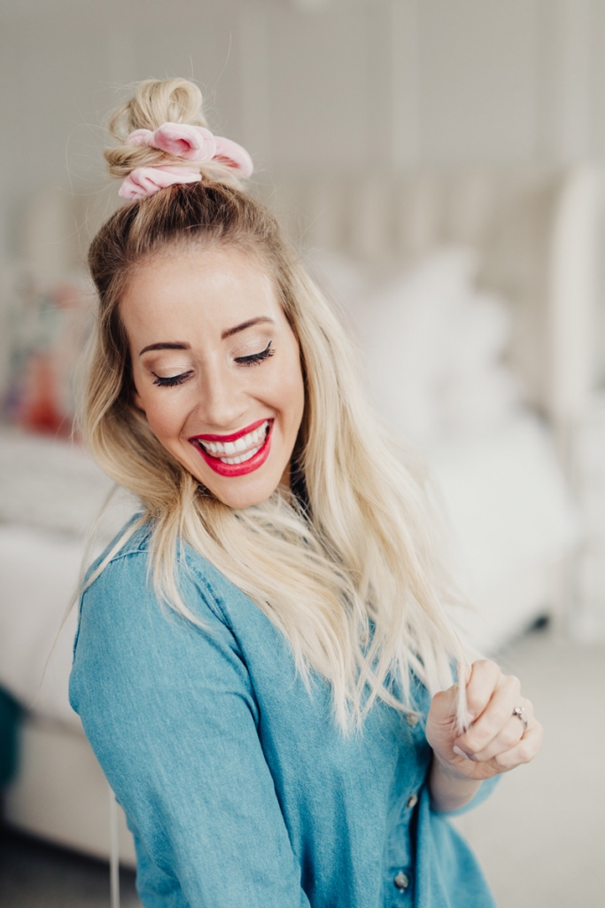 8 Ways to Wear a Scrunchie! - Twist Me Pretty