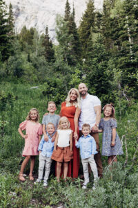 Tips for Gorgeous Family Photos www.twistmepretty.com