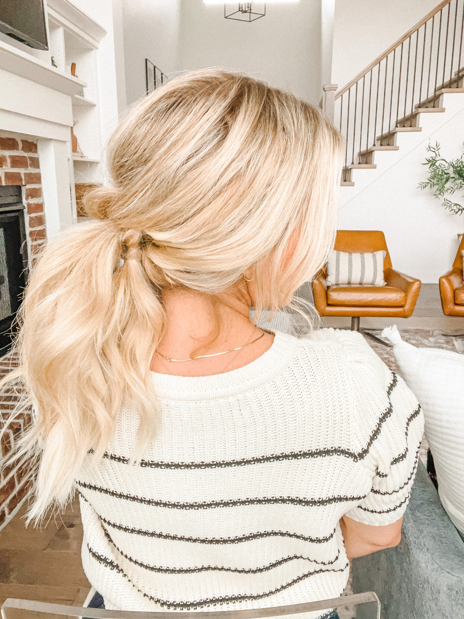 50 Pretty Easy Messy Ponytail Hairstyles You Can Try - Hairstyles Weekly